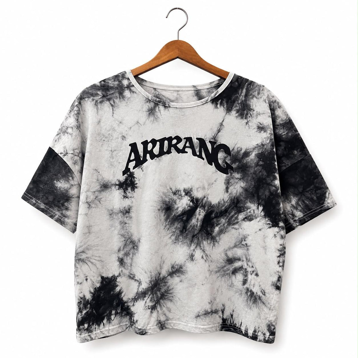 Remera Oversize Tie-Dye "Arirang Monochrome: BTS Edition" Fanmade